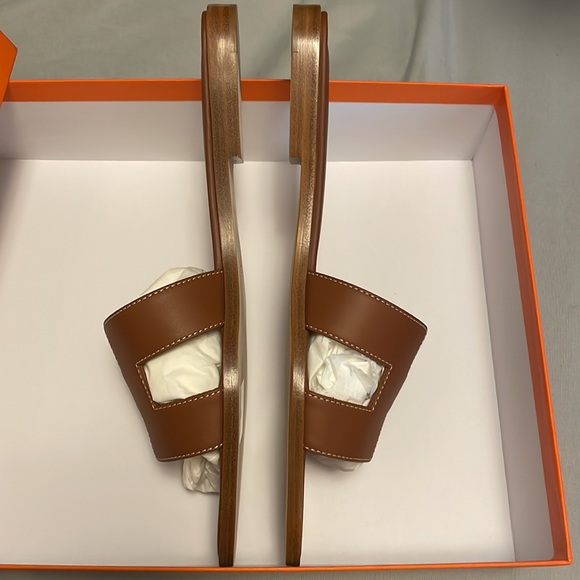 Authentic Hermes Oran leather Sandals - Picture 5 of 6